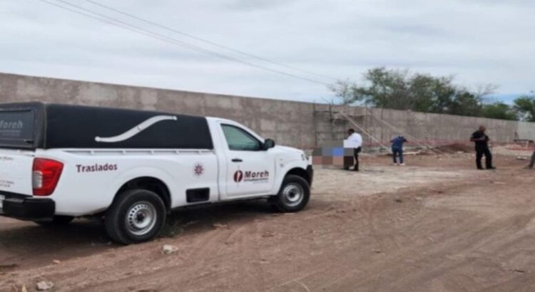 Trabajador pierde la vida al caer de un andamio en una construcción