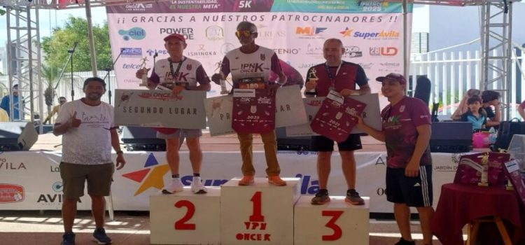 Yajaira Camacho y Luis Enrique Espinoza ganan la Carrera IPN Once K