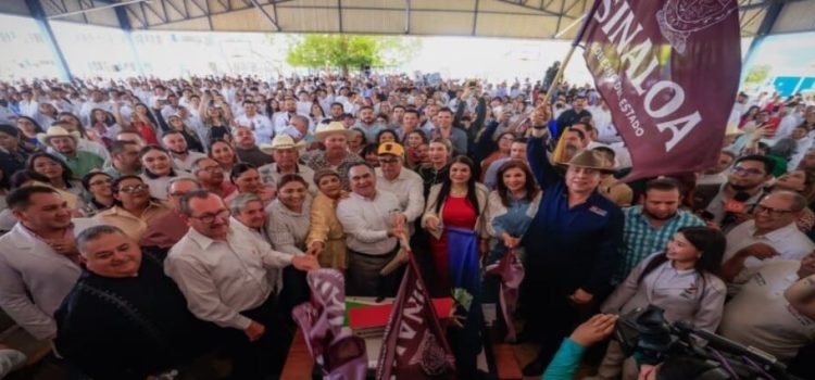 Rocha encabeza arranque de la Facultad de Medicina de la UAS en Guasave Rocha encabeza arranque de la Facultad de Medicina de la UAS en Guasave