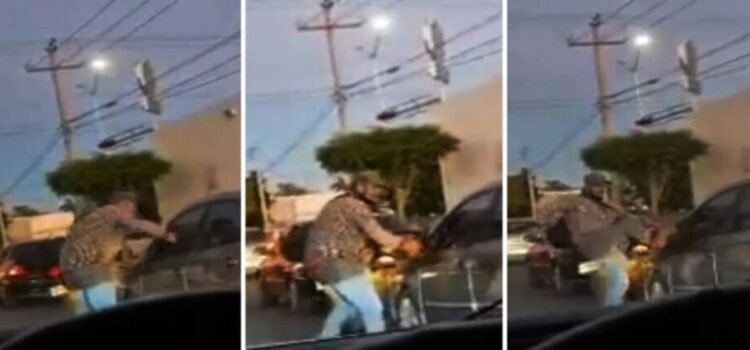 Captan a motociclista agrediendo a pareja de adultos mayores Captan a motociclista agrediendo a pareja de adultos mayores