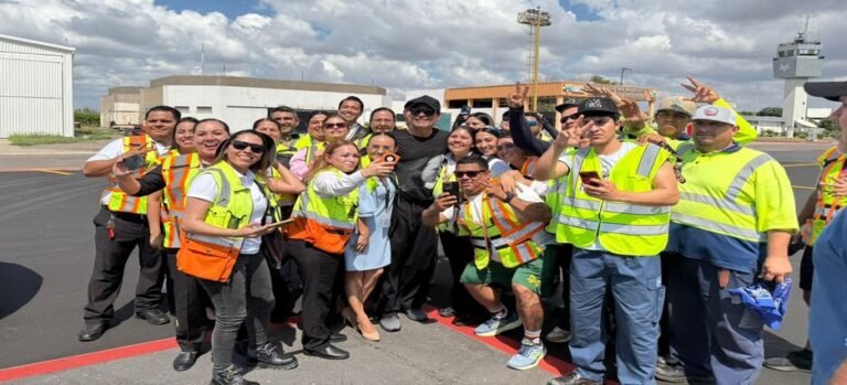 Chayanne llega a Los Mochis, Sinaloa para su presentación en el Chevron Park