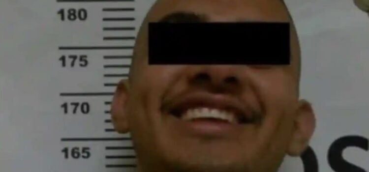 Cobró sueldo durante dos años sin presentarse ni un día a laborar Cobró sueldo durante dos años sin presentarse ni un día a laborar