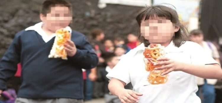 Sinaloa enfrenta altos niveles de obesidad infantil; uno de cada tres niños tiene exceso de peso Sinaloa enfrenta altos niveles de obesidad infantil; uno de cada tres niños tiene exceso de peso