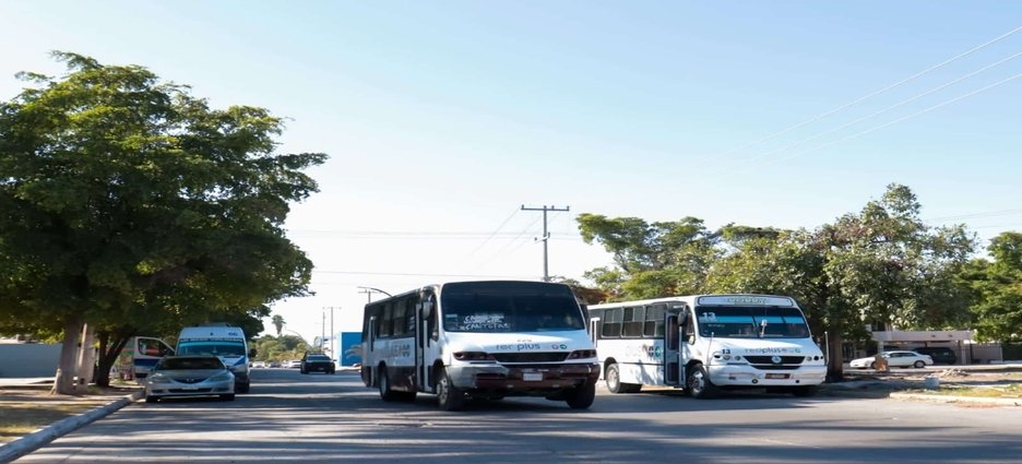 Sacan de circulación 36 camiones urbanos en Los Mochis por fallas